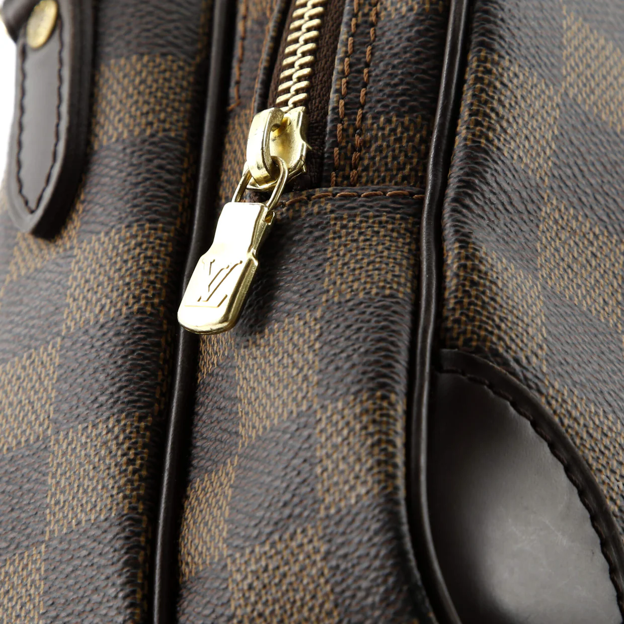 Amazone Bag Damier - Deep Luxury