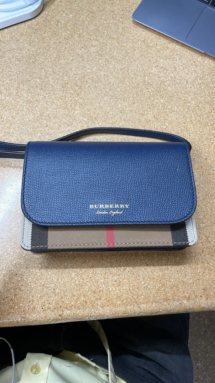 Hampshire Wallet on Chain Leather and House Check Canvas - Deep Luxury