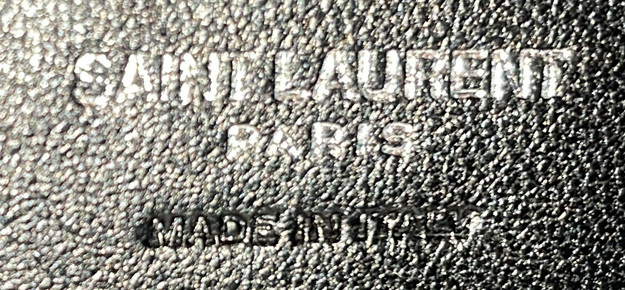 Loulou Shoulder Bag Matelasse Chevron Leather Medium - Deep Luxury