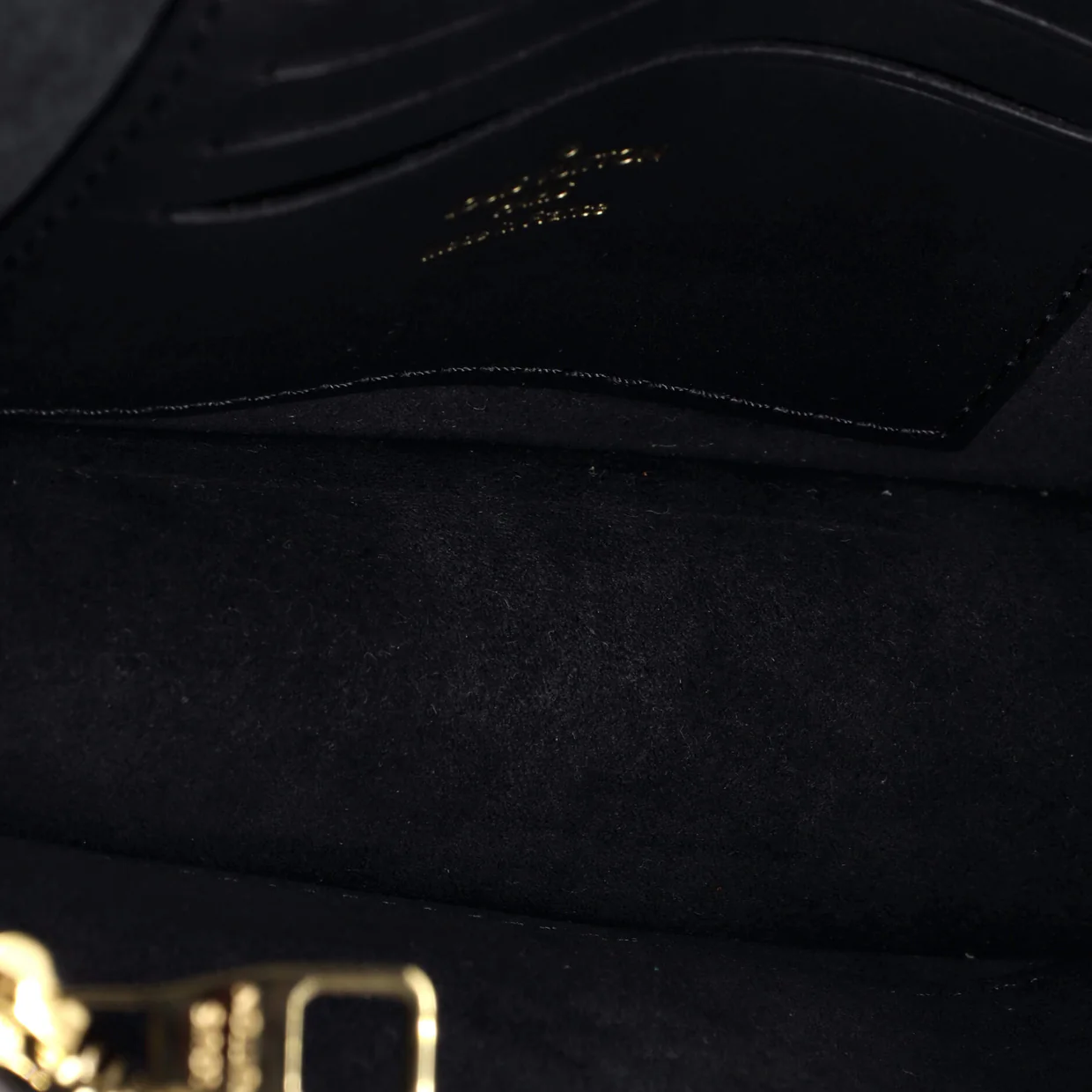 Dauphine Chain Wallet Reverse Monogram Canvas - Deep Luxury