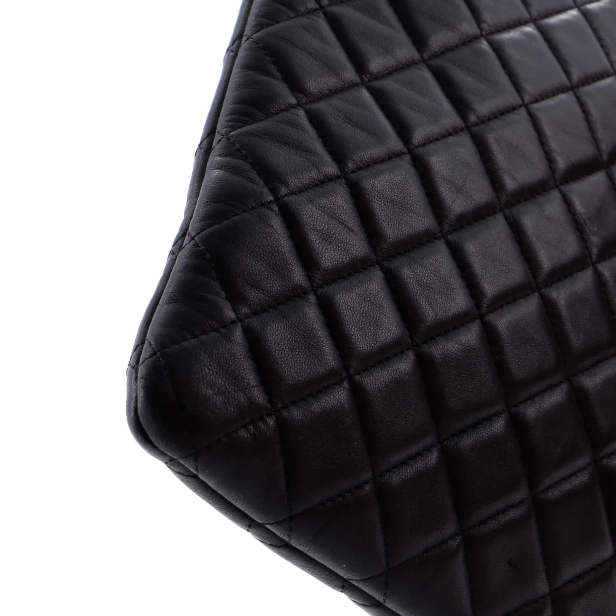 Boy O Case Clutch Quilted Lambskin Large - Deep Luxury