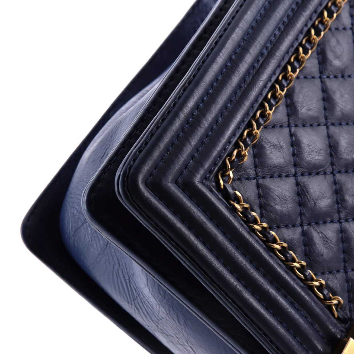 Jacket Boy Flap Bag Quilted Aged Calfskin New Medium - Deep Luxury