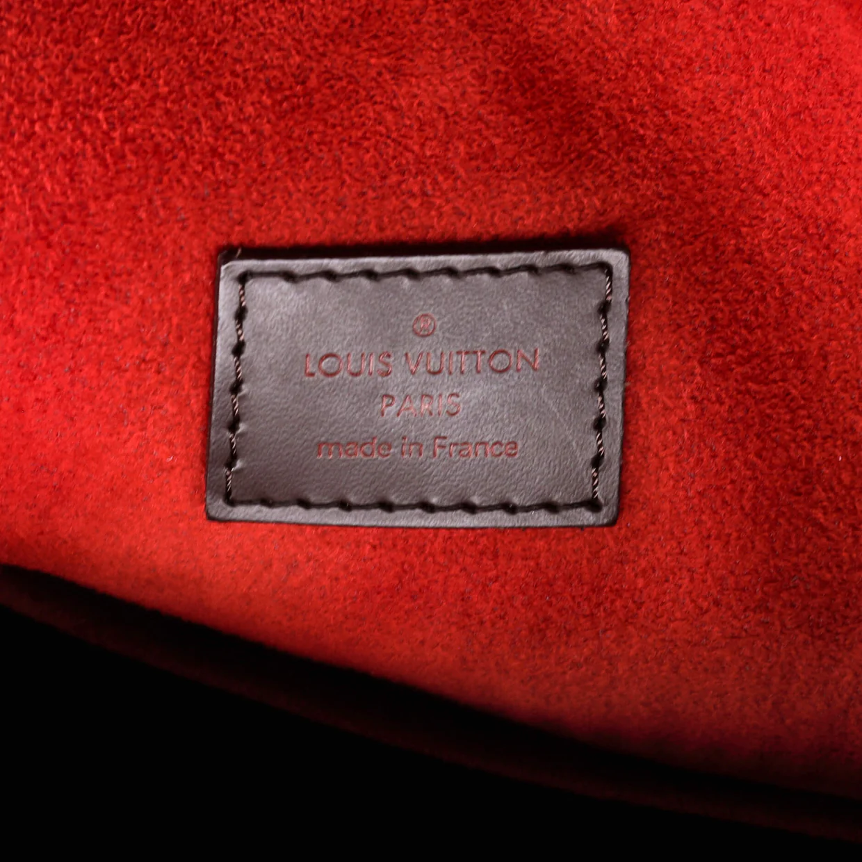 Trevi Handbag Damier GM - Deep Luxury