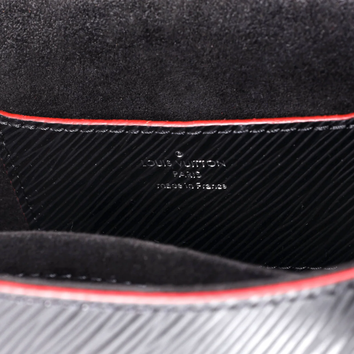 Twist Handbag Studded Epi Leather MM - Deep Luxury