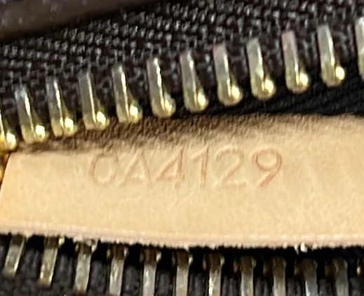 Bum Bag Monogram Canvas - Deep Luxury