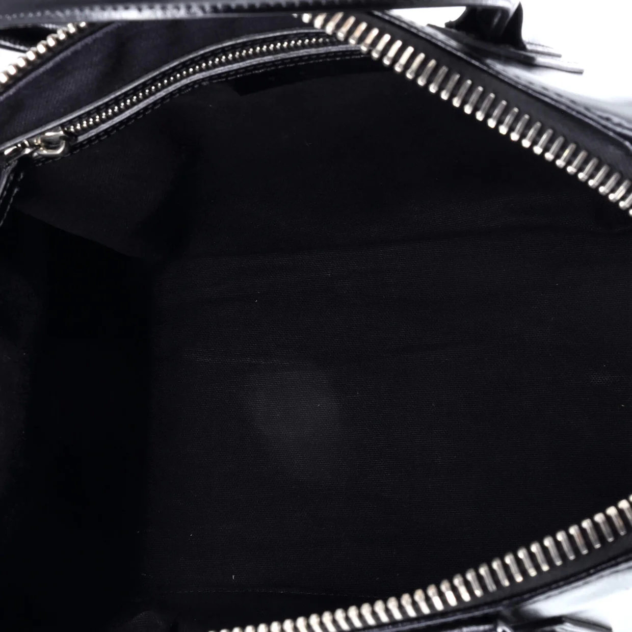 Antigona Bag Glazed Leather Medium - Deep Luxury