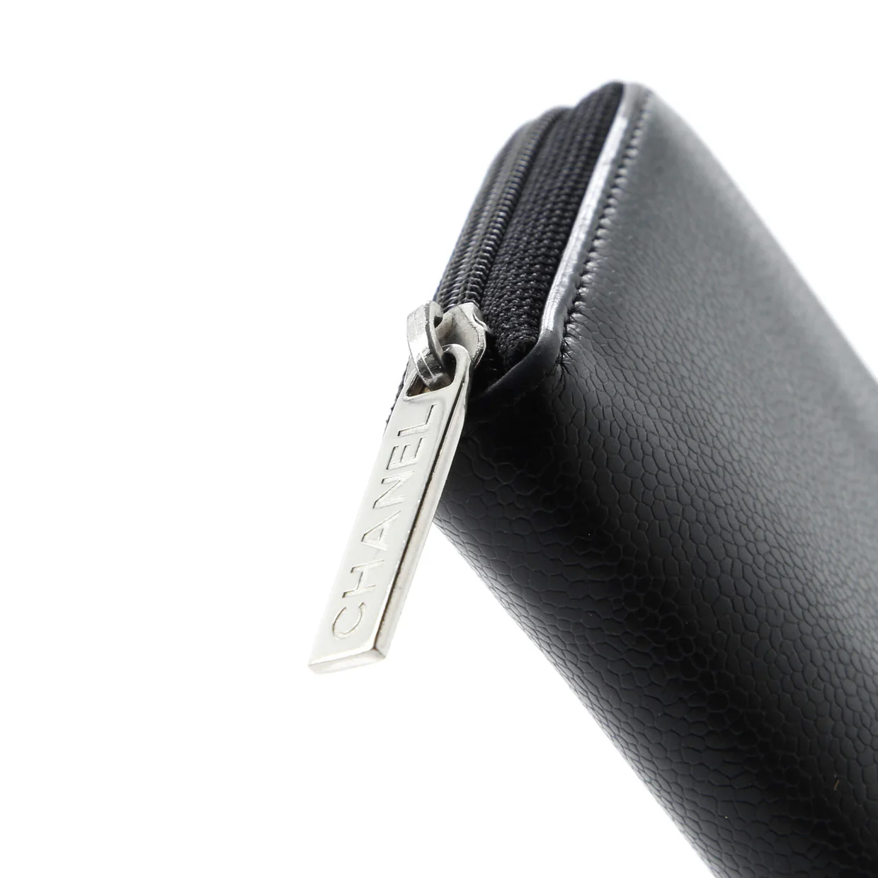 Timeless CC Zipped Wallet Caviar Long - Deep Luxury