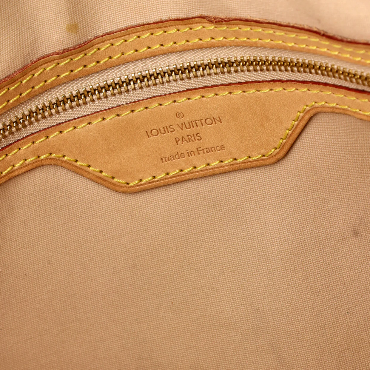 Brea Handbag Monogram Vernis MM - Deep Luxury