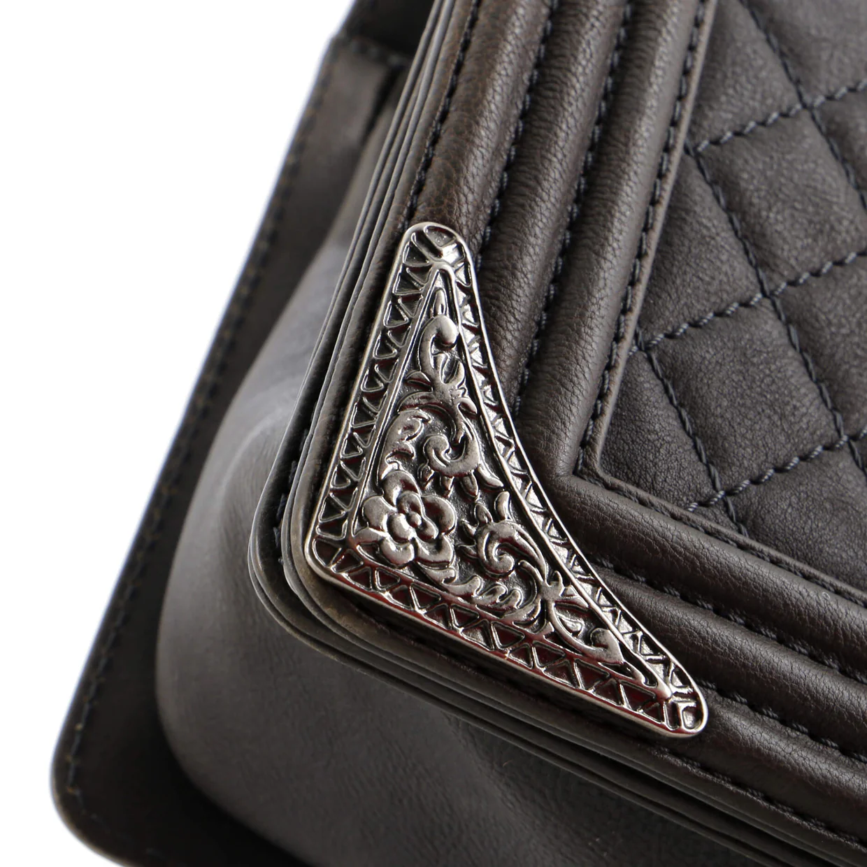 Paris-Dallas Boy Flap Bag Quilted Calfskin with Metal Adornments Old Medium - Deep Luxury