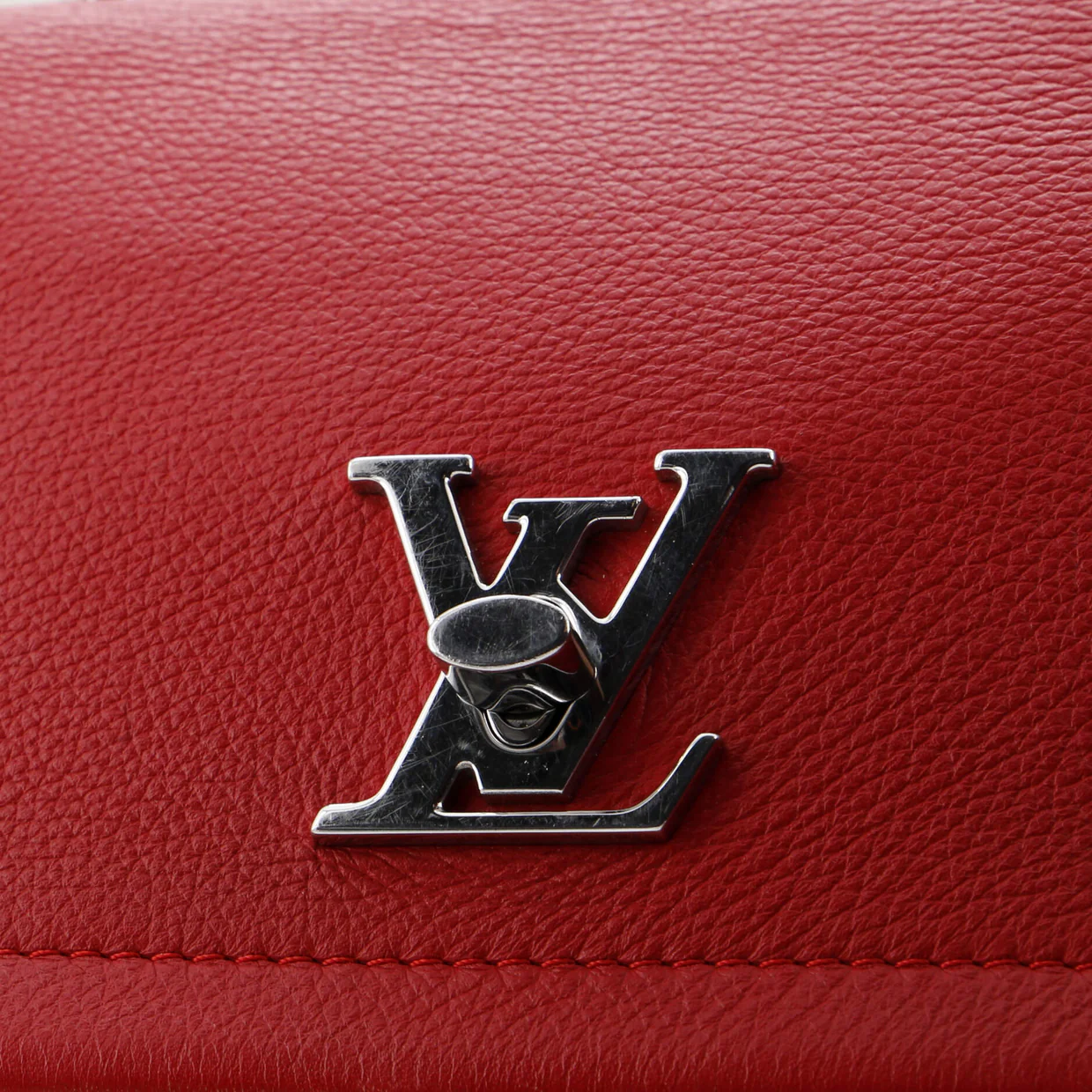 Lockme II Handbag Leather BB - Deep Luxury