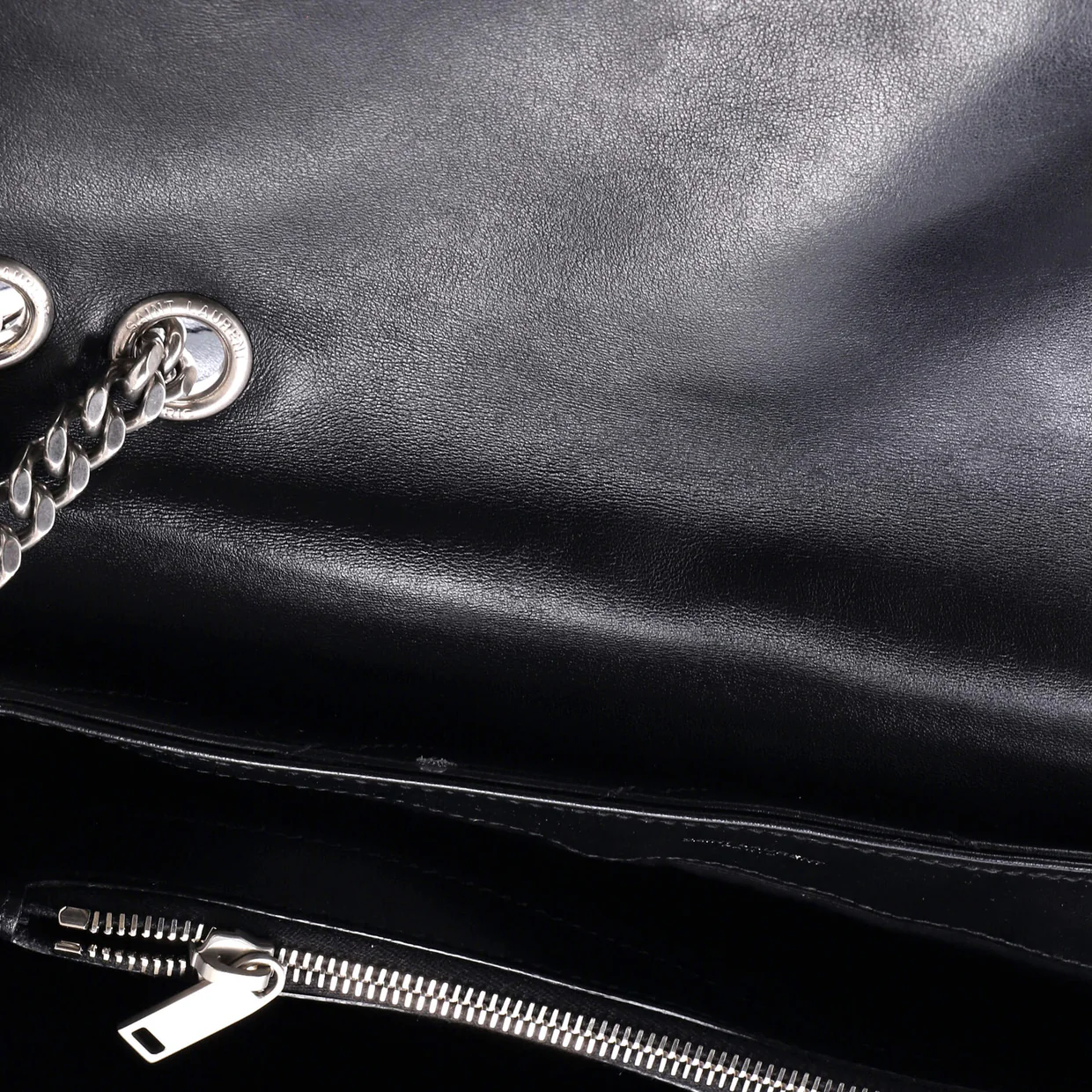 Loulou Shoulder Bag Matelasse Chevron Leather Large - Deep Luxury