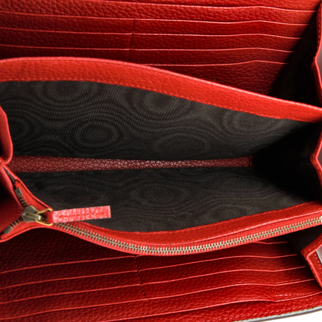 GG Marmont Chain Wallet Leather Mini - Deep Luxury