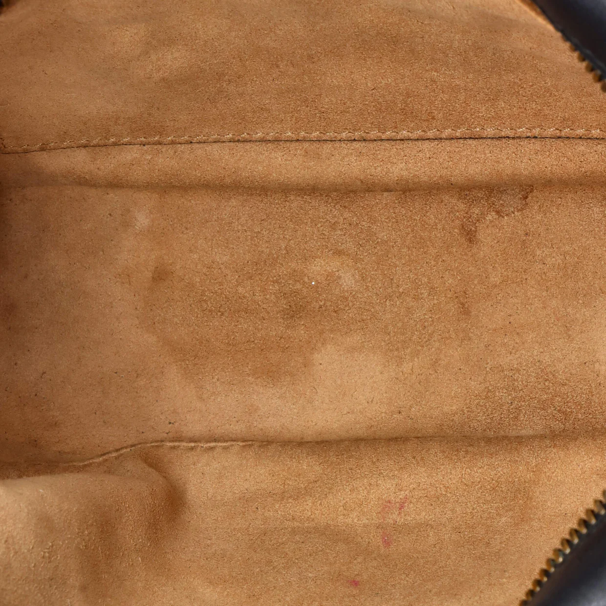 GG Marmont Shoulder Bag Matelasse Leather Small - Deep Luxury