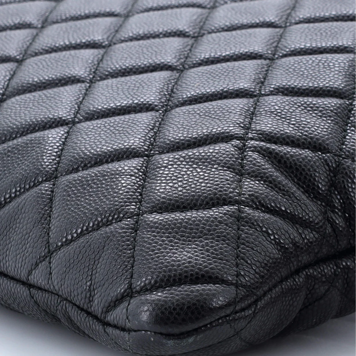 Boy O Case Clutch Quilted Caviar Large - Deep Luxury