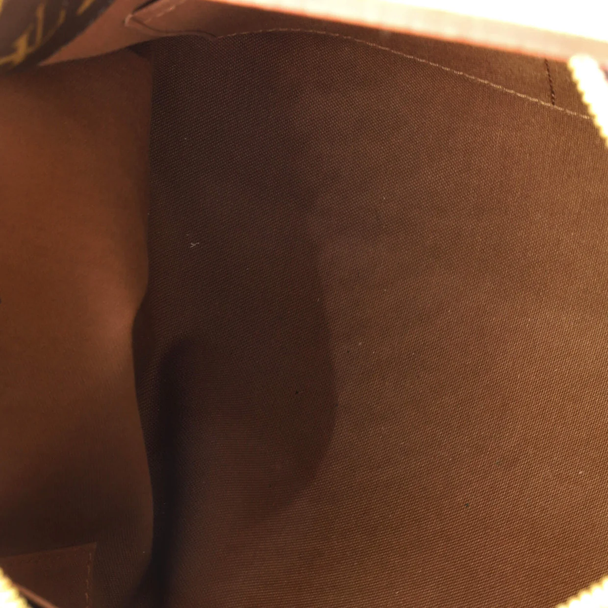 Sully Handbag Monogram Canvas MM - Deep Luxury