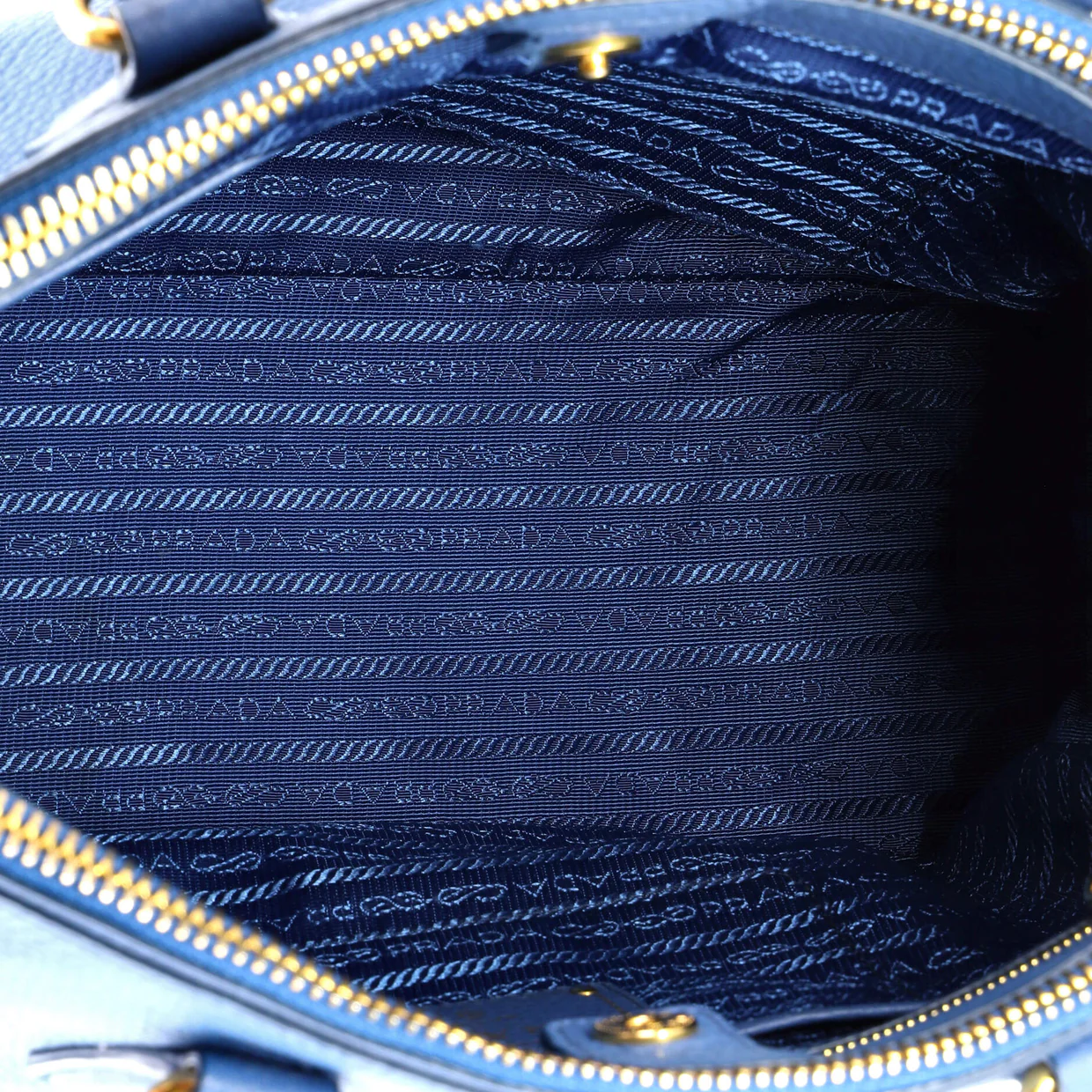 Double Zip Convertible Tote Vitello Daino Large - Deep Luxury