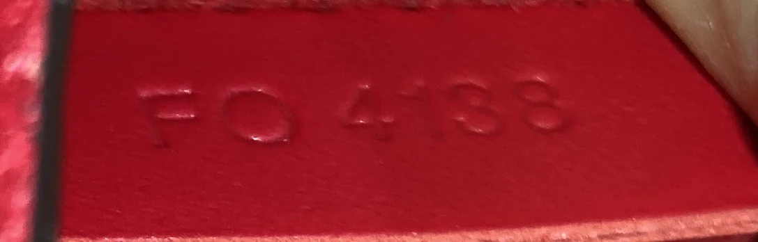 Very Chain Bag Monogram Leather - Deep Luxury