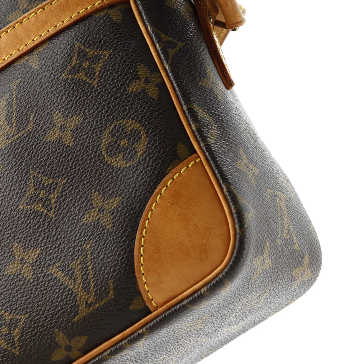 Trocadero Handbag Monogram Canvas 30 - Deep Luxury