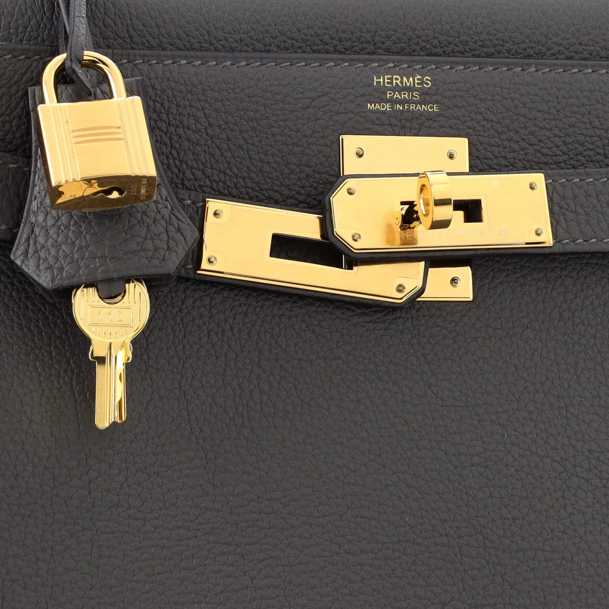 Kelly Handbag Grey Togo with Gold Hardware 28 - Deep Luxury