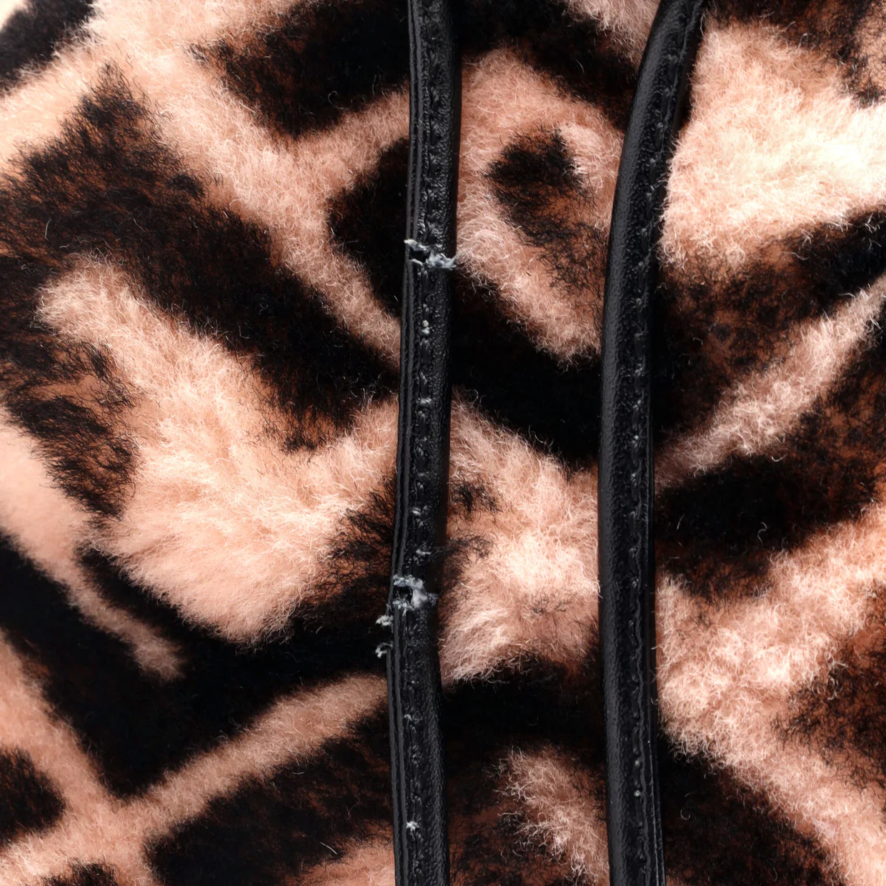 Mon Tresor Bucket Bag Zucca Shearling Mini - Deep Luxury