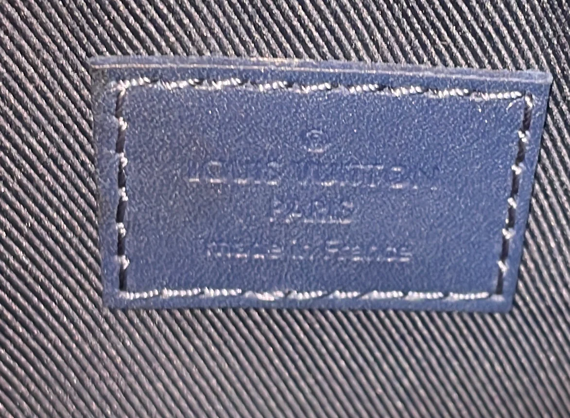 Trio Messenger Bag Damier Infini Leather - Deep Luxury