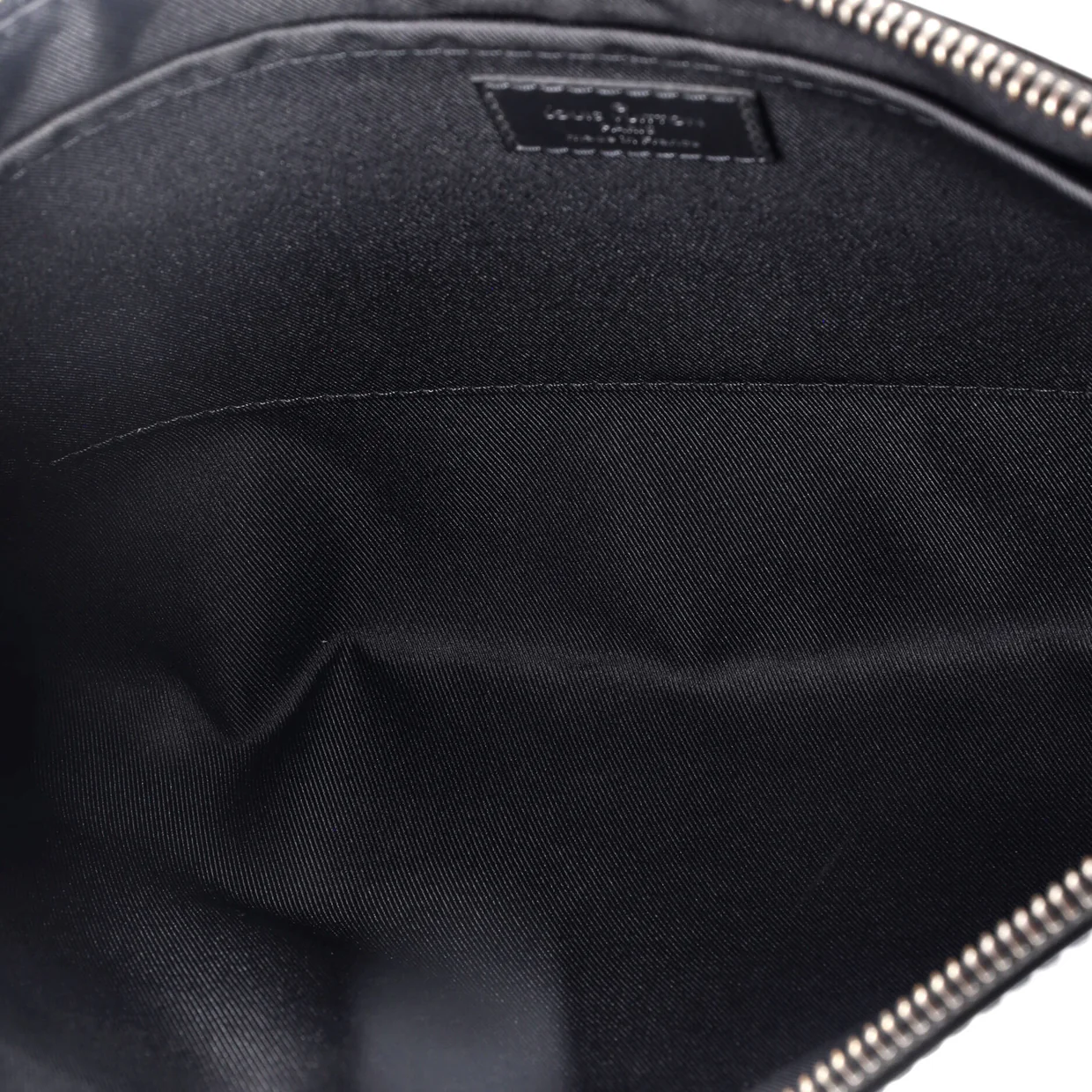 Discovery Pochette Monogram Eclipse Canvas GM - Deep Luxury