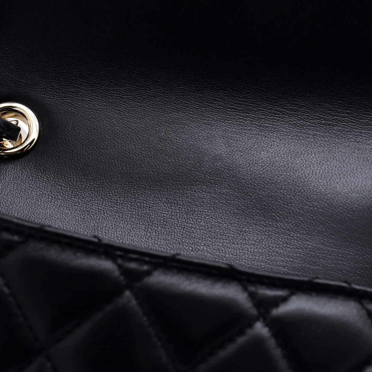 Candy Heart Flap Bag Quilted Lambskin Mini - Deep Luxury