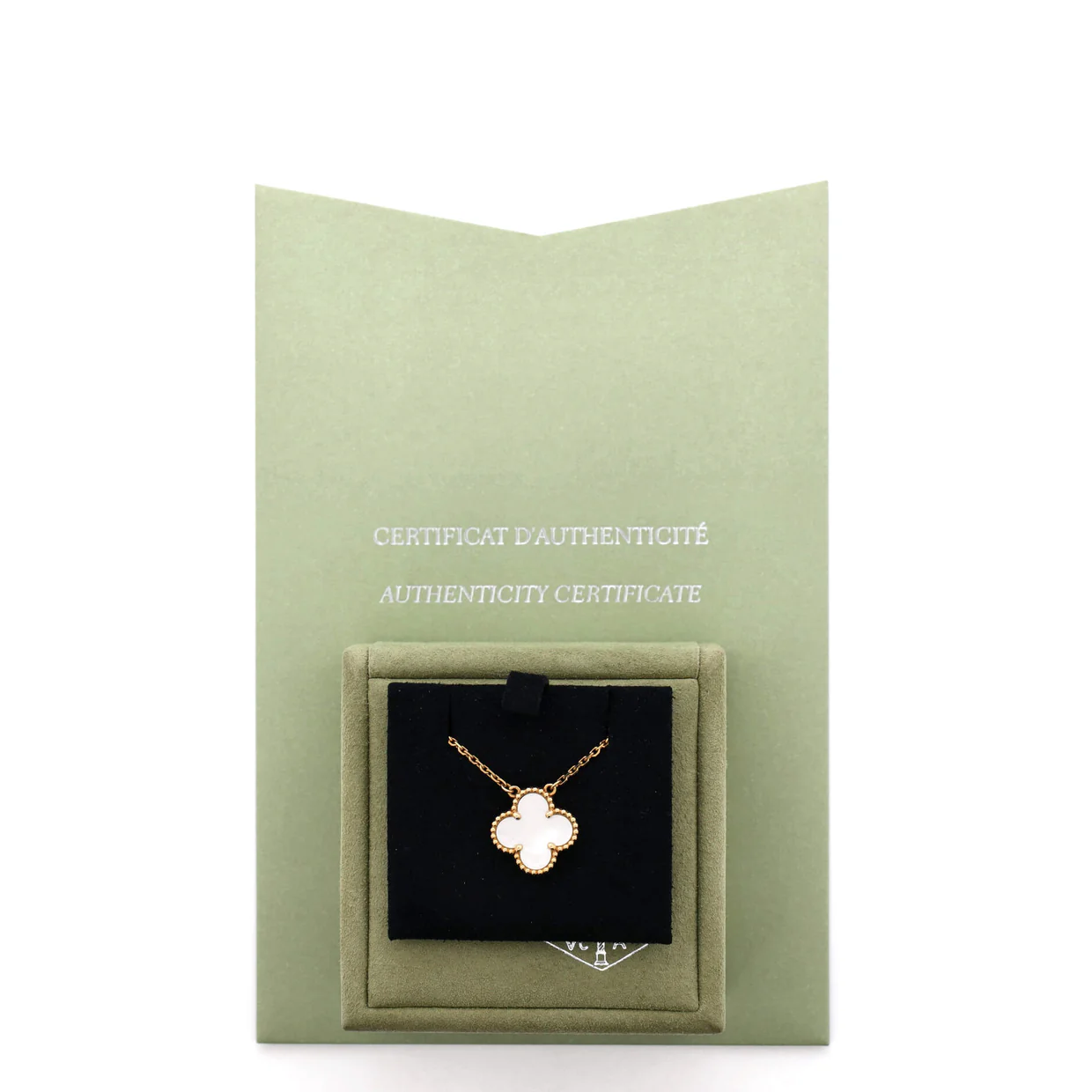 Vintage Alhambra Pendant Necklace 18K Yellow Gold and Mother of Pearl - Deep Luxury