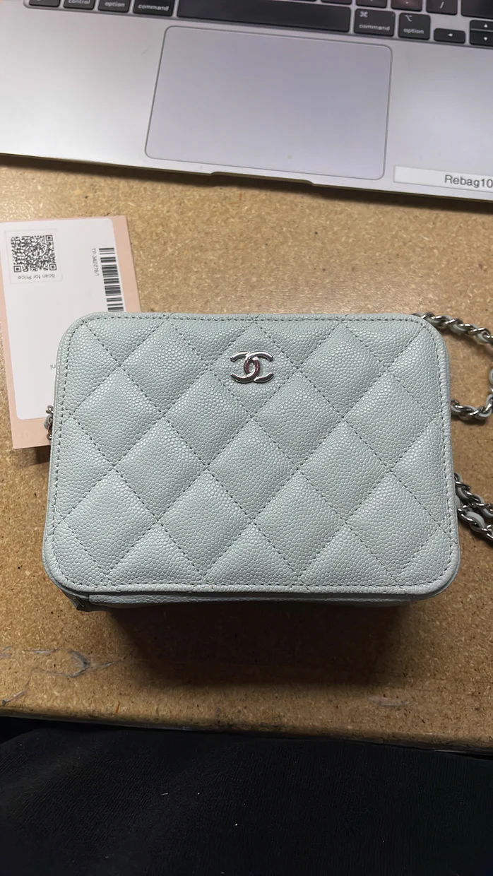 Zip Around Vanity Case with Chain Quilted Caviar Mini - Deep Luxury