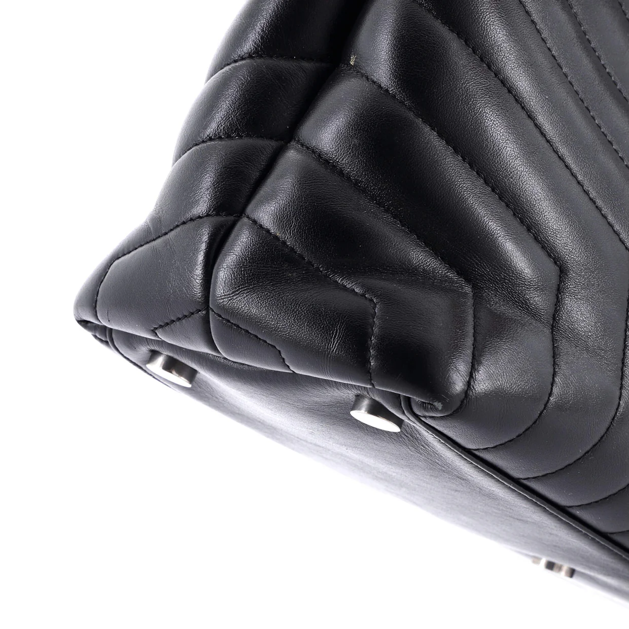 LouLou Tote Matelasse Chevron Leather Large - Deep Luxury