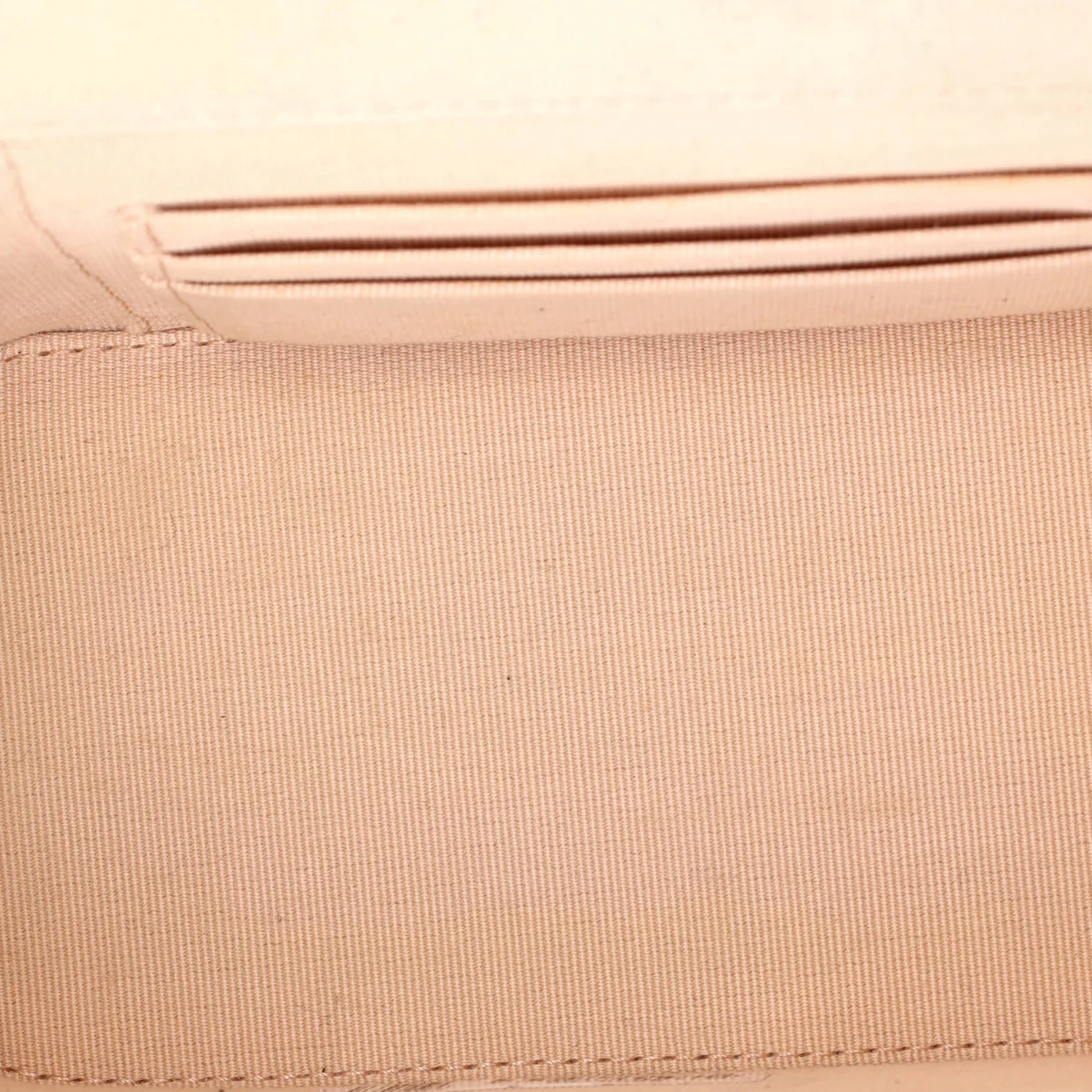 Classic Vanity Case with Chain Quilted Caviar Small - Deep Luxury