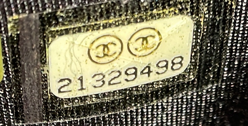 CC Eyelet Chain Clutch Quilted Patent - Deep Luxury