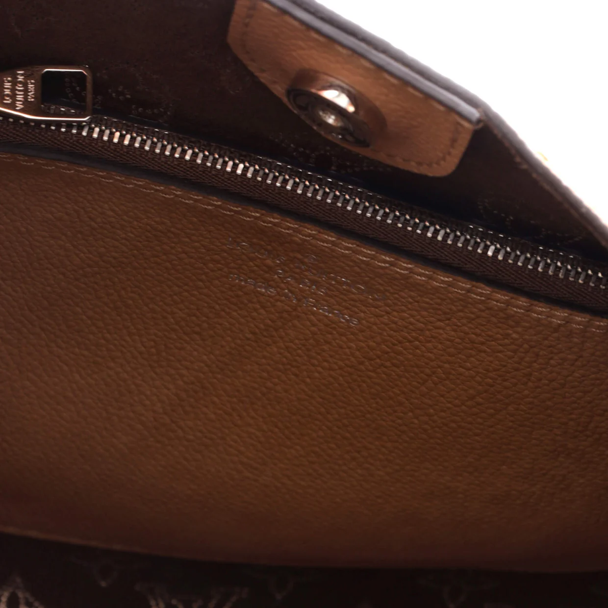 Carmel Hobo Mahina Leather - Deep Luxury