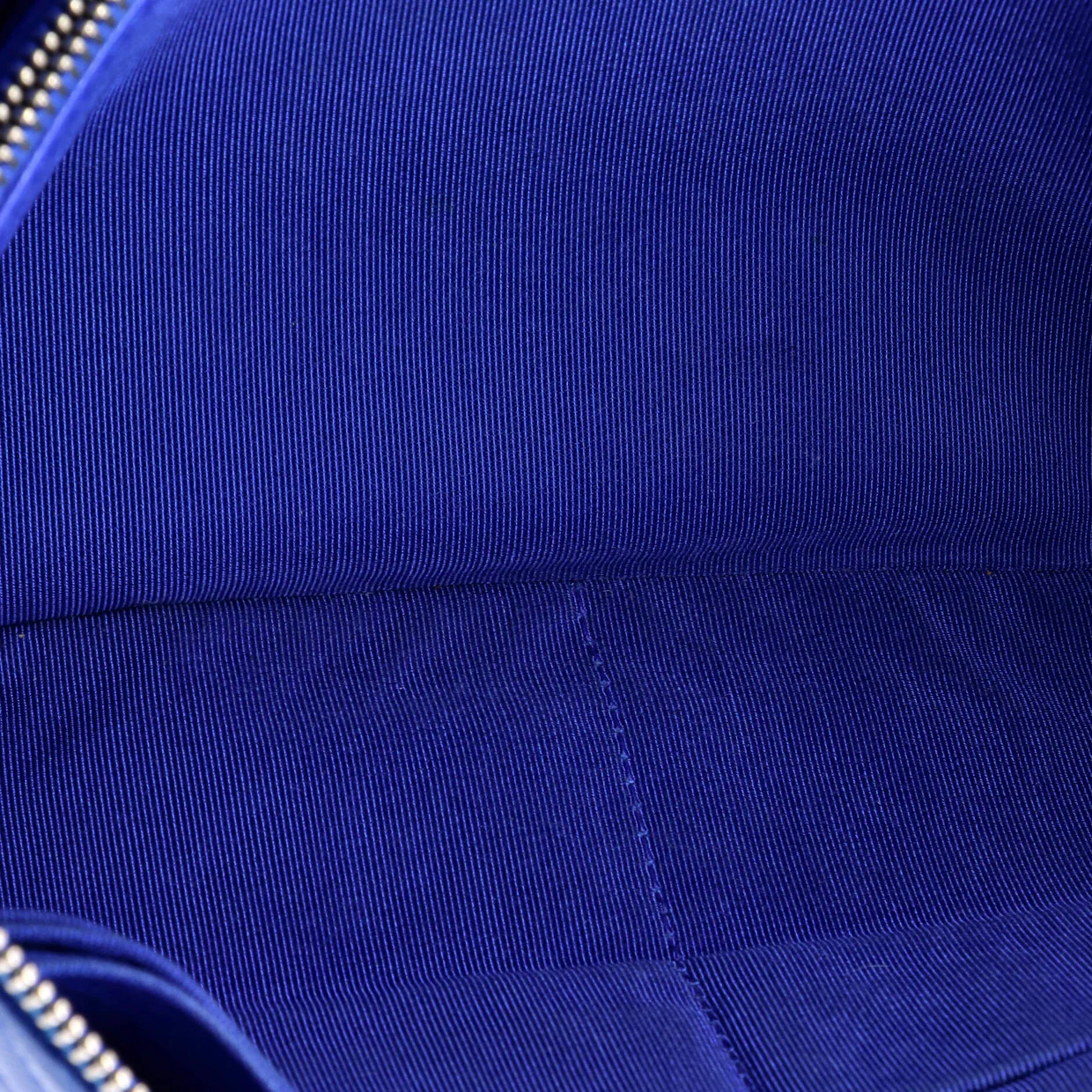 Classic Double Pocket Zip Pouch Chevron Caviar Medium - Deep Luxury