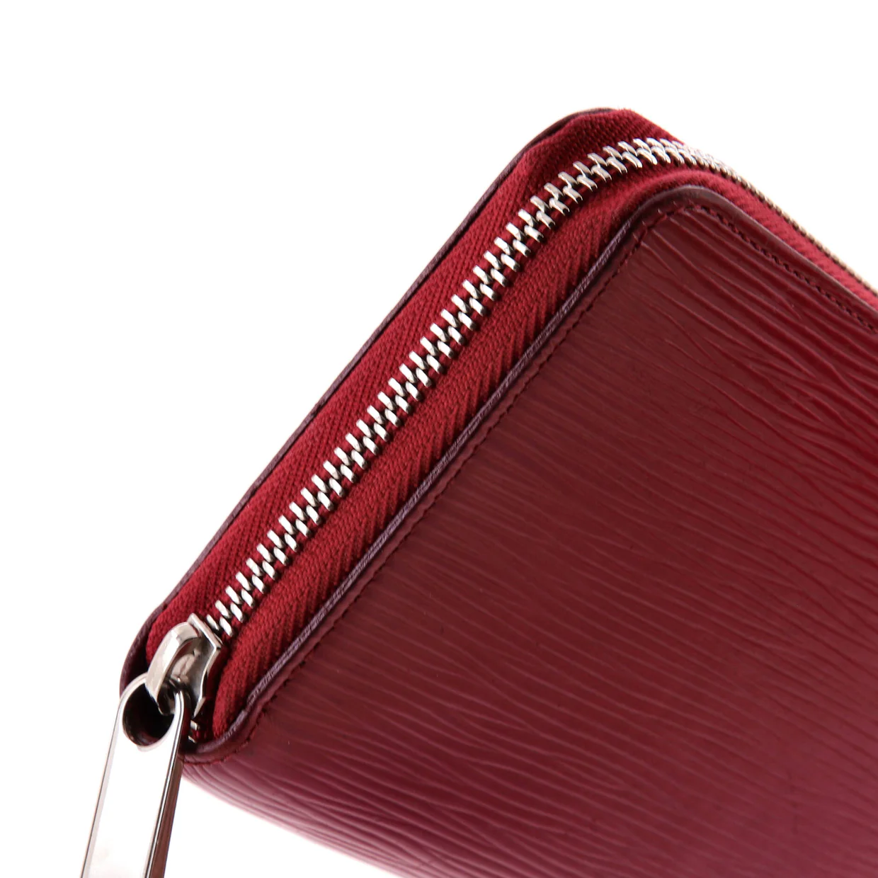 Zippy Wallet Epi Leather - Deep Luxury