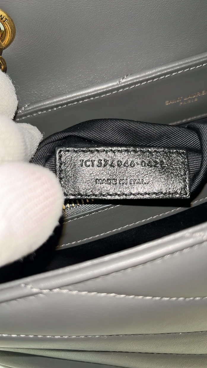 Loulou Shoulder Bag Matelasse Chevron Leather Medium - Deep Luxury