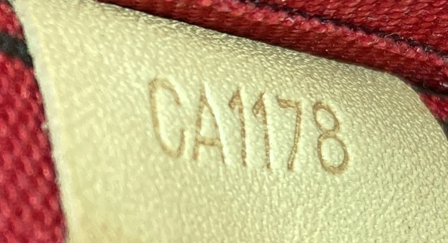 Neverfull Pochette Monogram Canvas Large - Deep Luxury