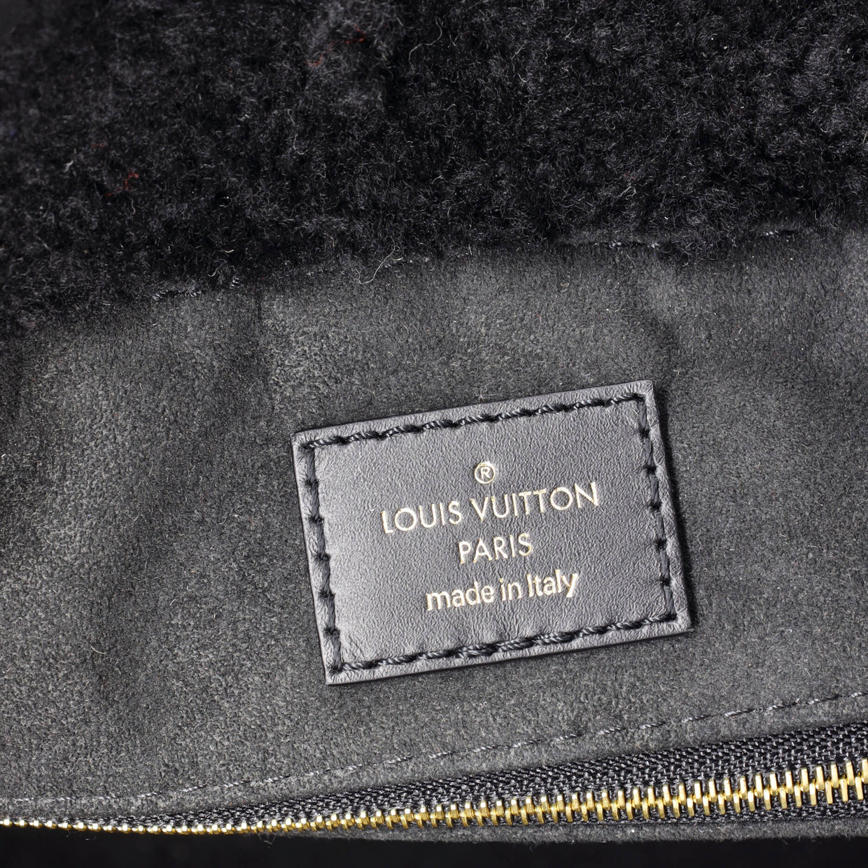 OnTheGo Tote Monogram Giant Teddy Fleece GM - Deep Luxury