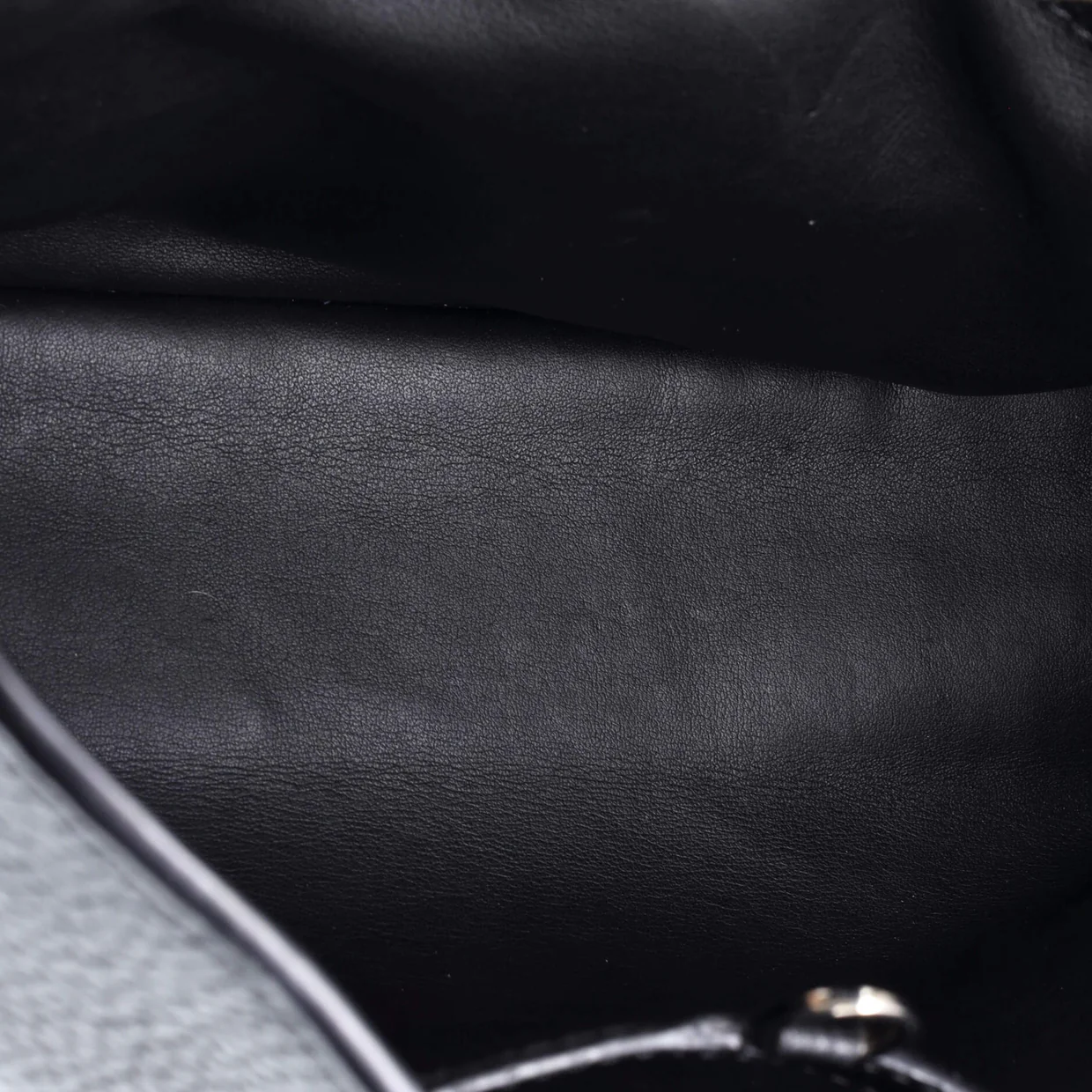 Capucines Bag Leather with Python MM - Deep Luxury