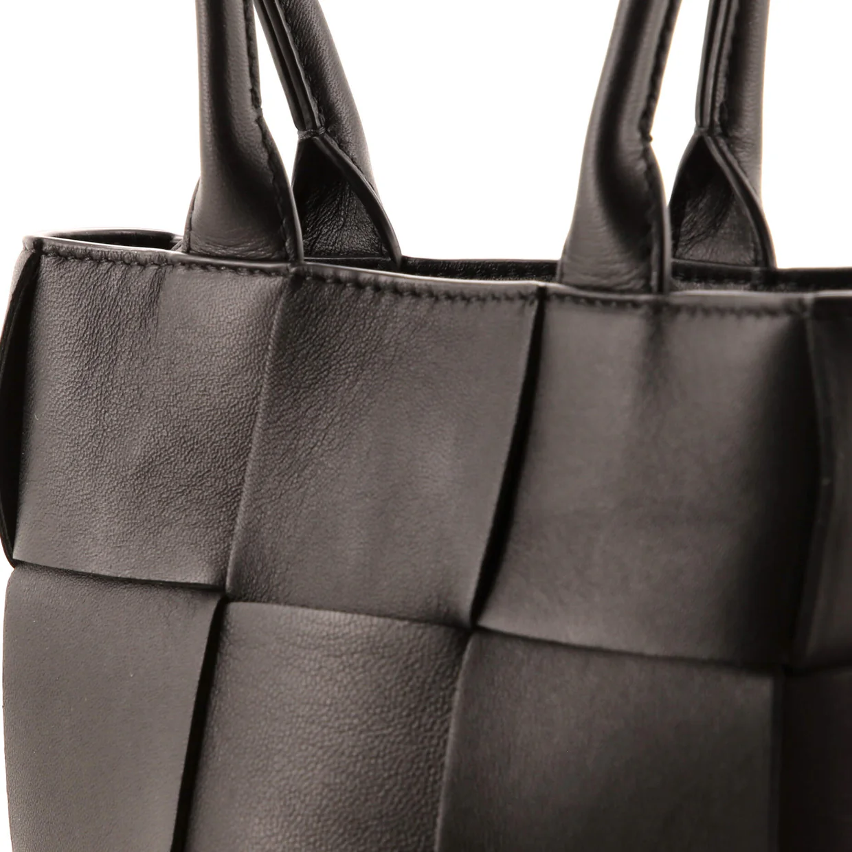 Cassette Convertible Tote Maxi Intrecciato Leather Mini - Deep Luxury