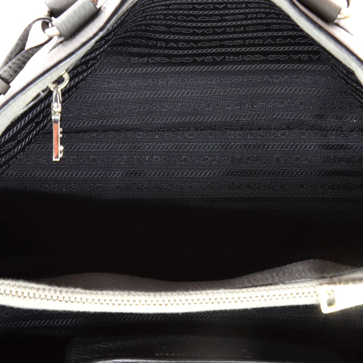 Convertible Shopping Tote Vitello Daino Medium - Deep Luxury