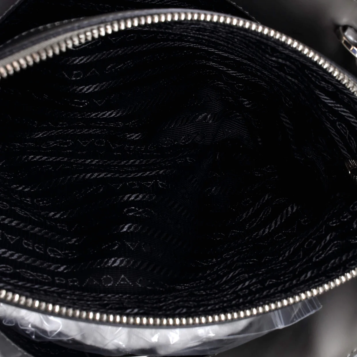 Re-Edition 1995 Tote Spazzolato Leather Mini - Deep Luxury