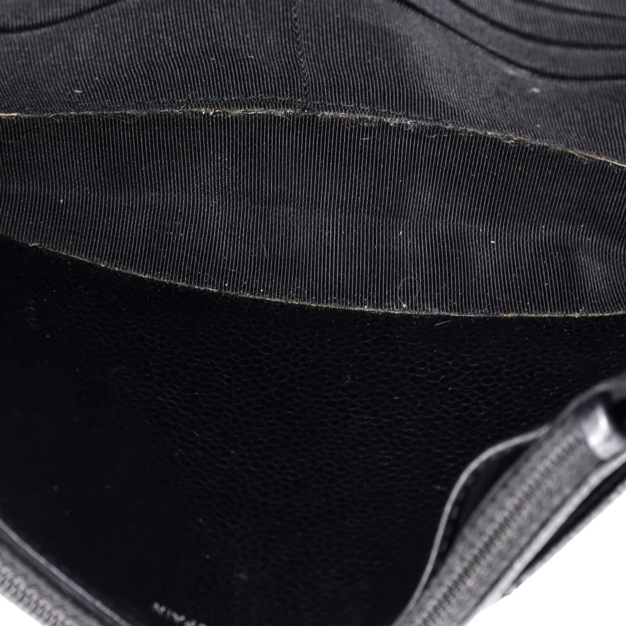 Wallet on Chain Quilted Caviar - Deep Luxury