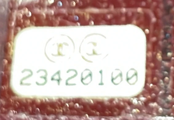 Business Affinity Tote Quilted Caviar Large - Deep Luxury