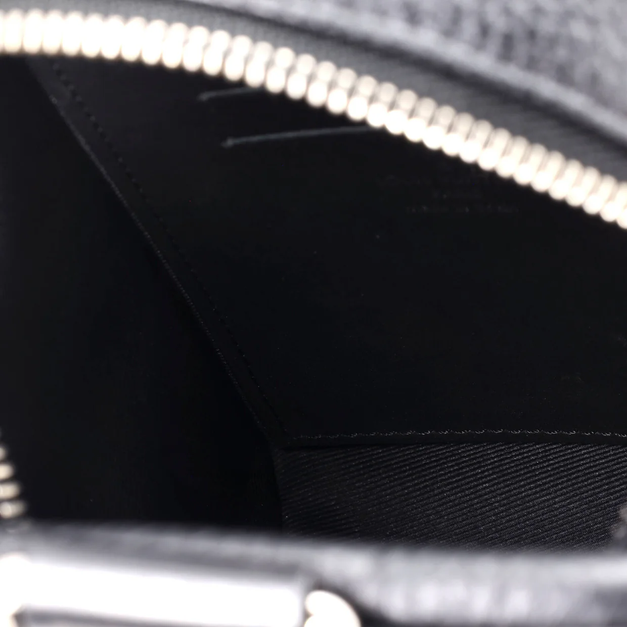 Wash Pouch Monogram Shadow Giant Taurillon Leather - Deep Luxury