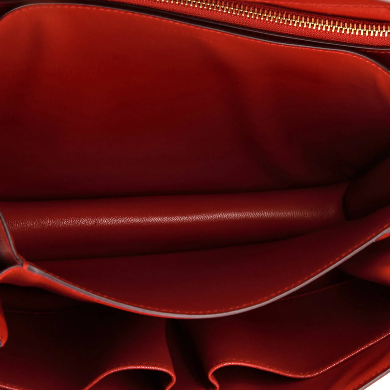 Classic Box Bag Smooth Leather Medium - Deep Luxury