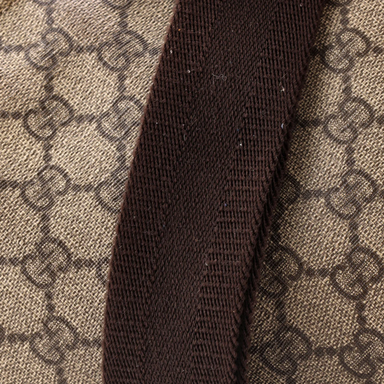 Zip Top Messenger Bag GG Coated Canvas Large - Deep Luxury