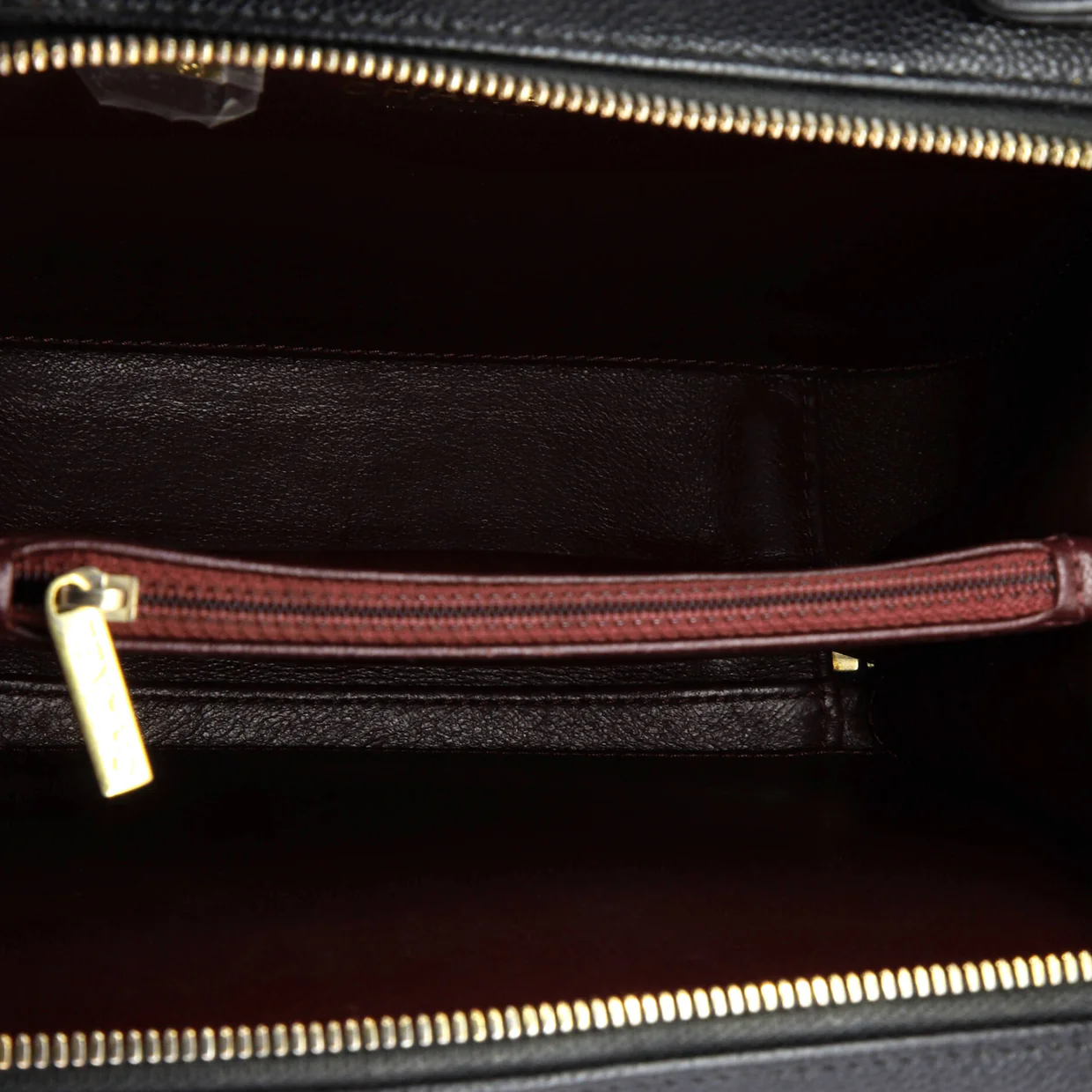 Filigree Vanity Case Quilted Caviar Medium - Deep Luxury