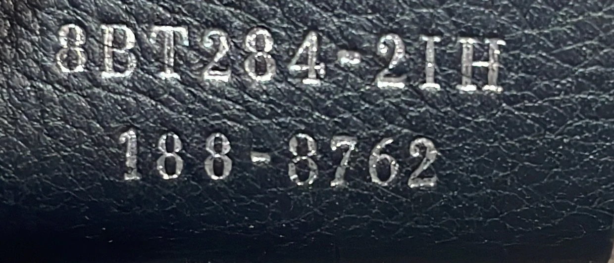 Kan I F Shoulder Bag Leather Medium - Deep Luxury