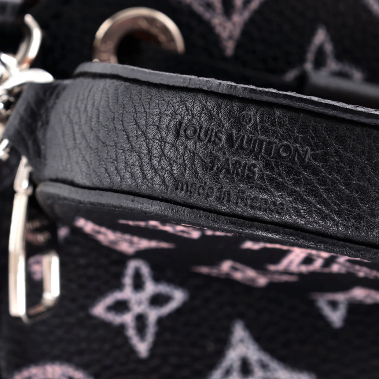 Bella Bucket Bag Flight Mode Mahina Leather - Deep Luxury